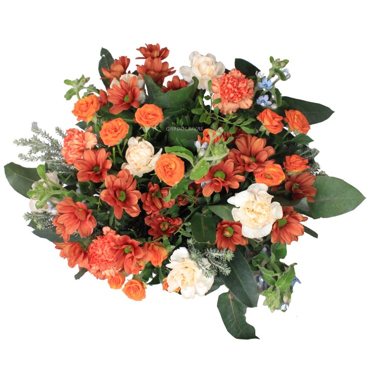 CRIS. Ramo de flores frescas.