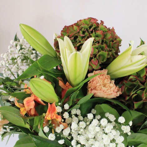 IRATI. Ramo de flores. Colección Otoñal