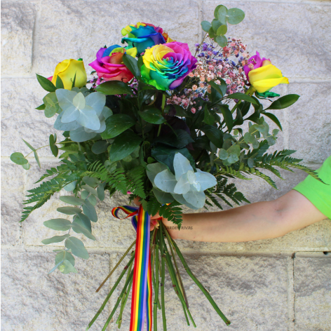 PRIDEFUL. Ramo ROSAS multicolor